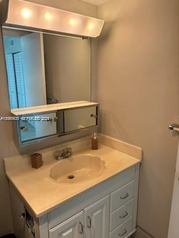 136 Lake Dora Dr, Unit 136, West Palm Beach, FL 33411 Photo