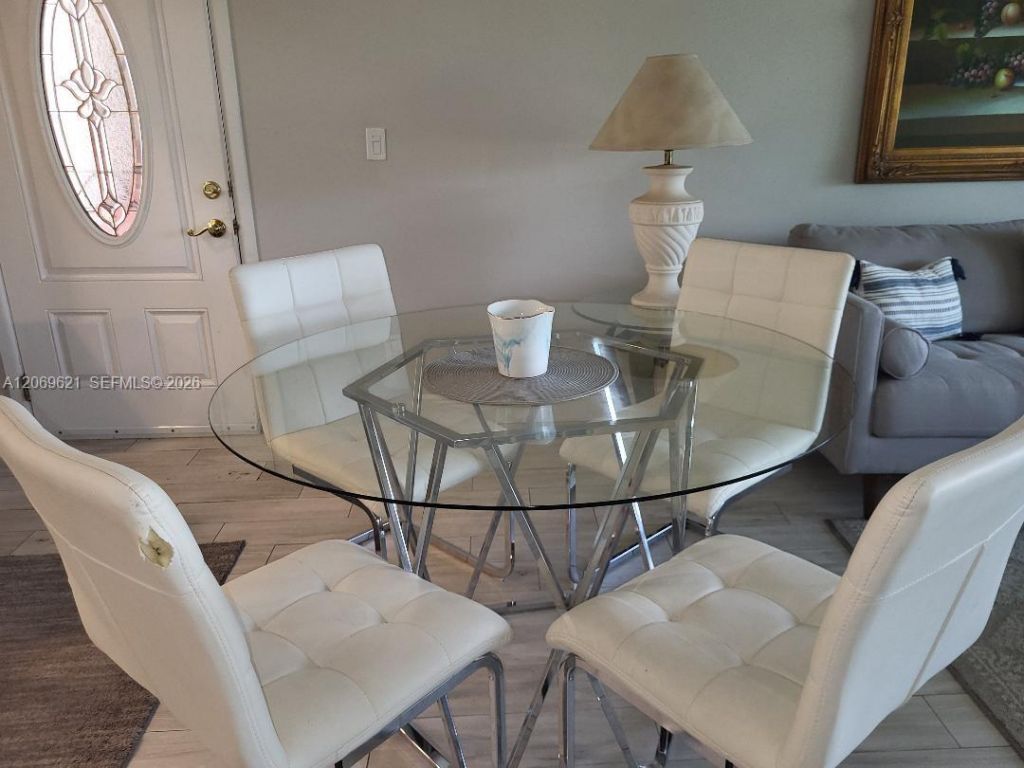 136 Lake Dora Dr, Unit 136, West Palm Beach, FL 33411 Photo