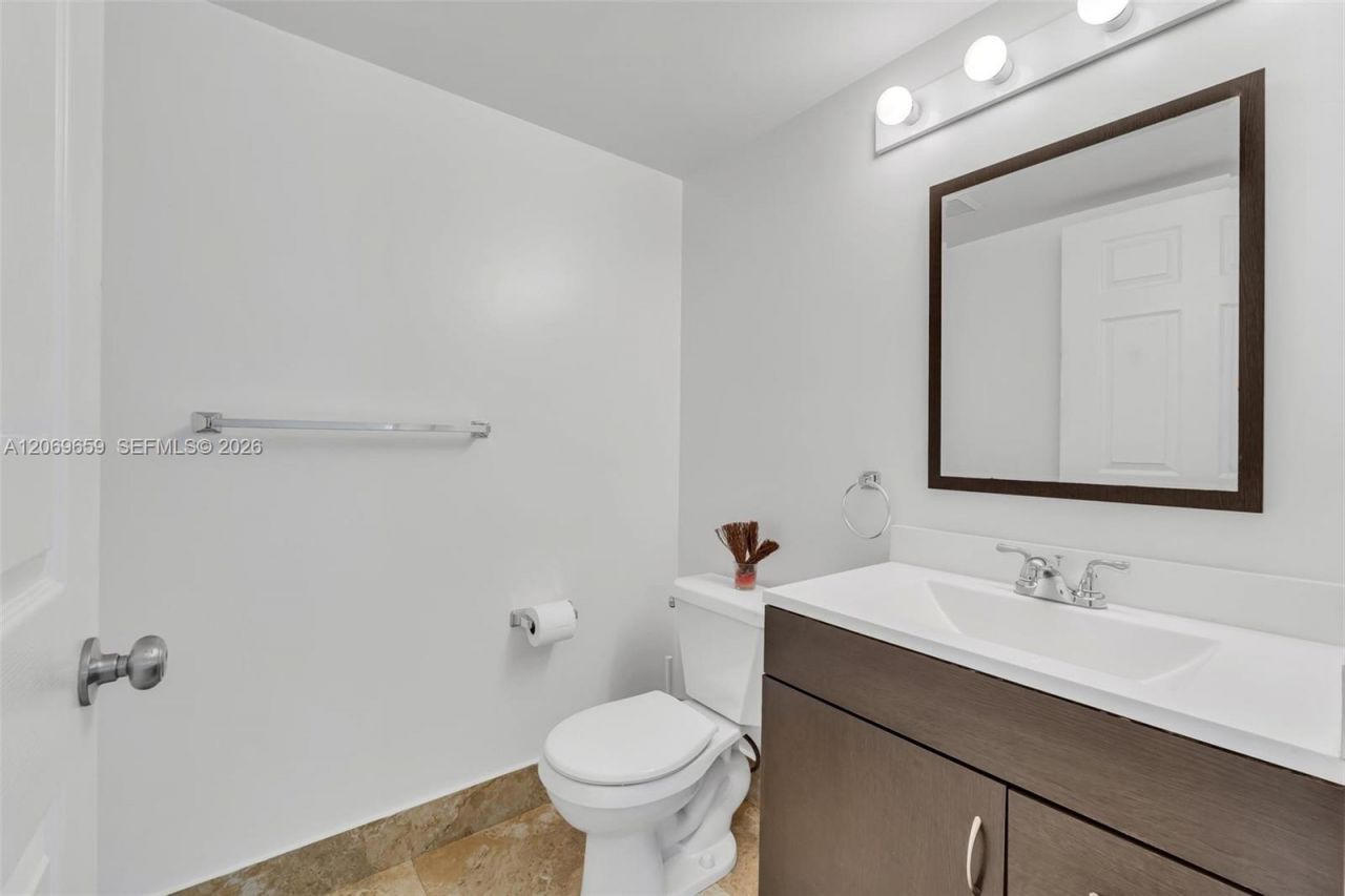 12651 SW 16th Ct , Unit 304B, Pembroke Pines, FL 33027 Photo