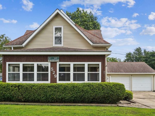 529 1st Ave NW, Oelwein, IA 50662