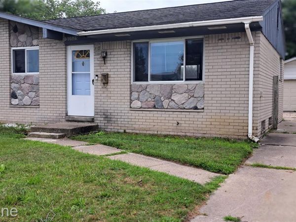 30525 Cherry Avenue, Romulus, Mi 48174
