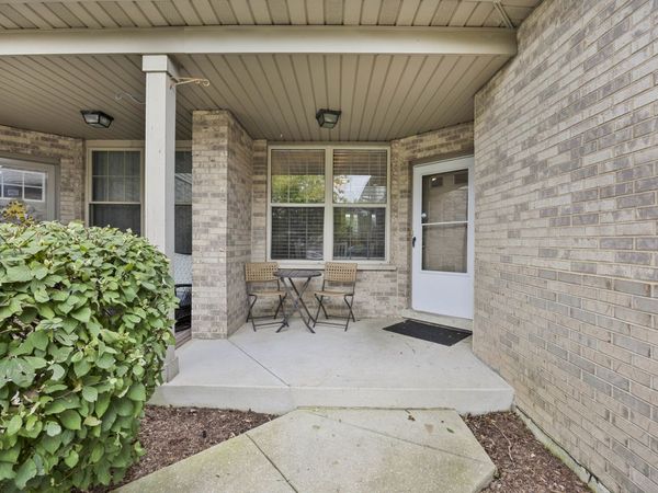 9135 Mansfield Drive , Tinley Park, IL 60487