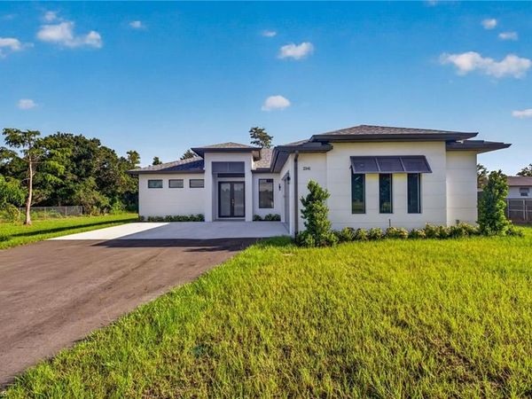 2141 Golden Gate BLVD E, NAPLES, FL 34120