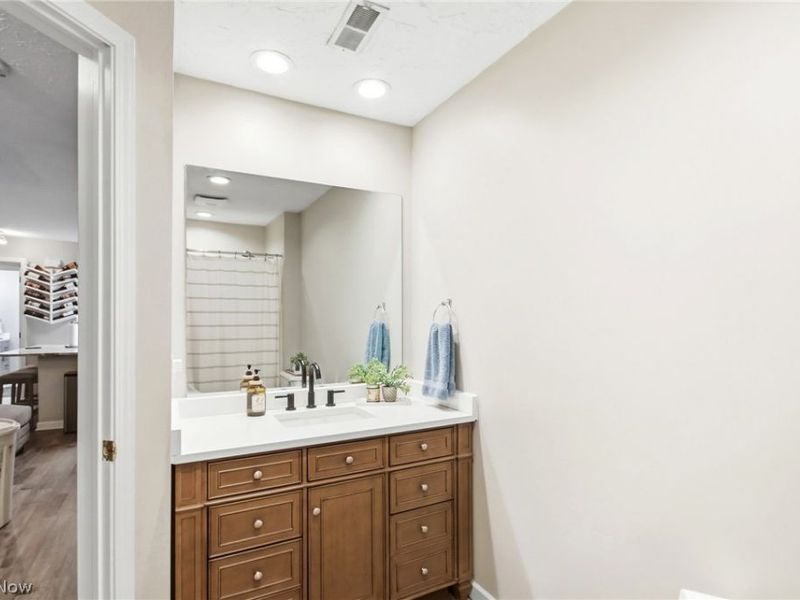 14926 Lenox Drive, Unit 526, Strongsville, OH 44136 Photo 25