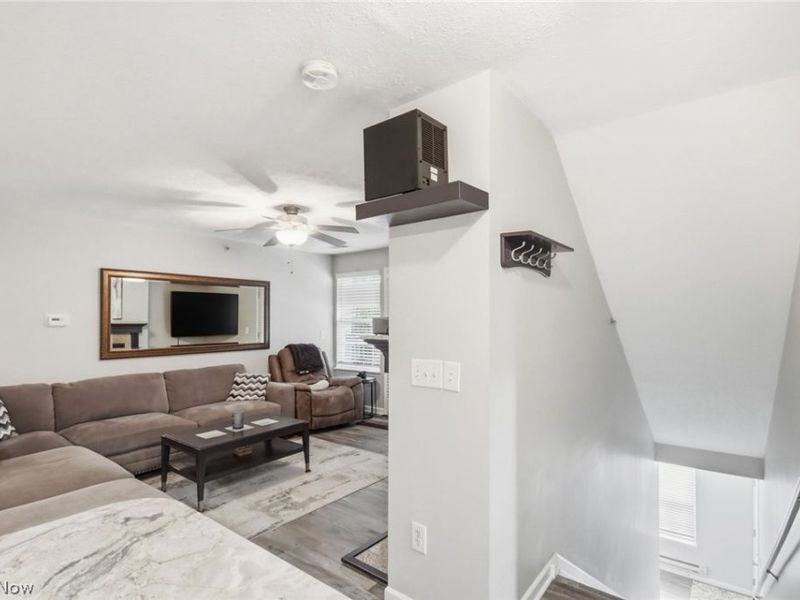 14926 Lenox Drive, Unit 526, Strongsville, OH 44136 Photo 8