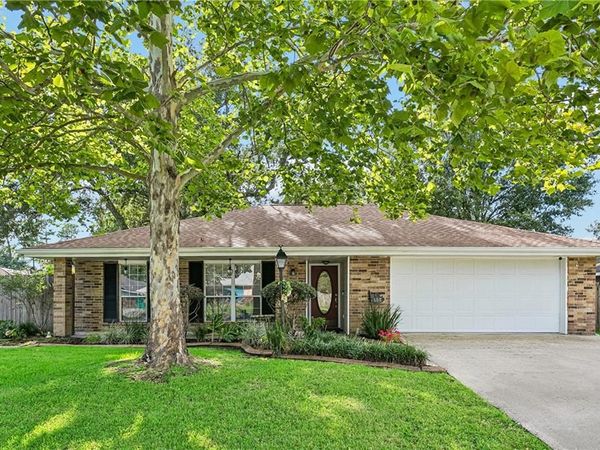 132 EVEREST Drive, Slidell, LA 70458
