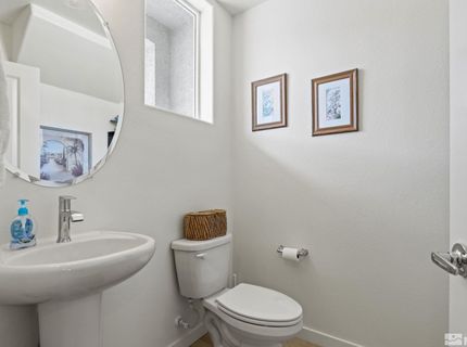 4928 Black Falcon Way, Sun Valley, NV 89433 Photo