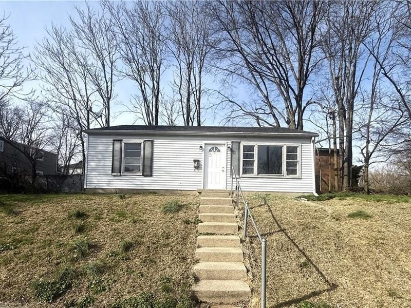 245 E Beechwood Avenue, Dayton, OH 45405 Photo 2