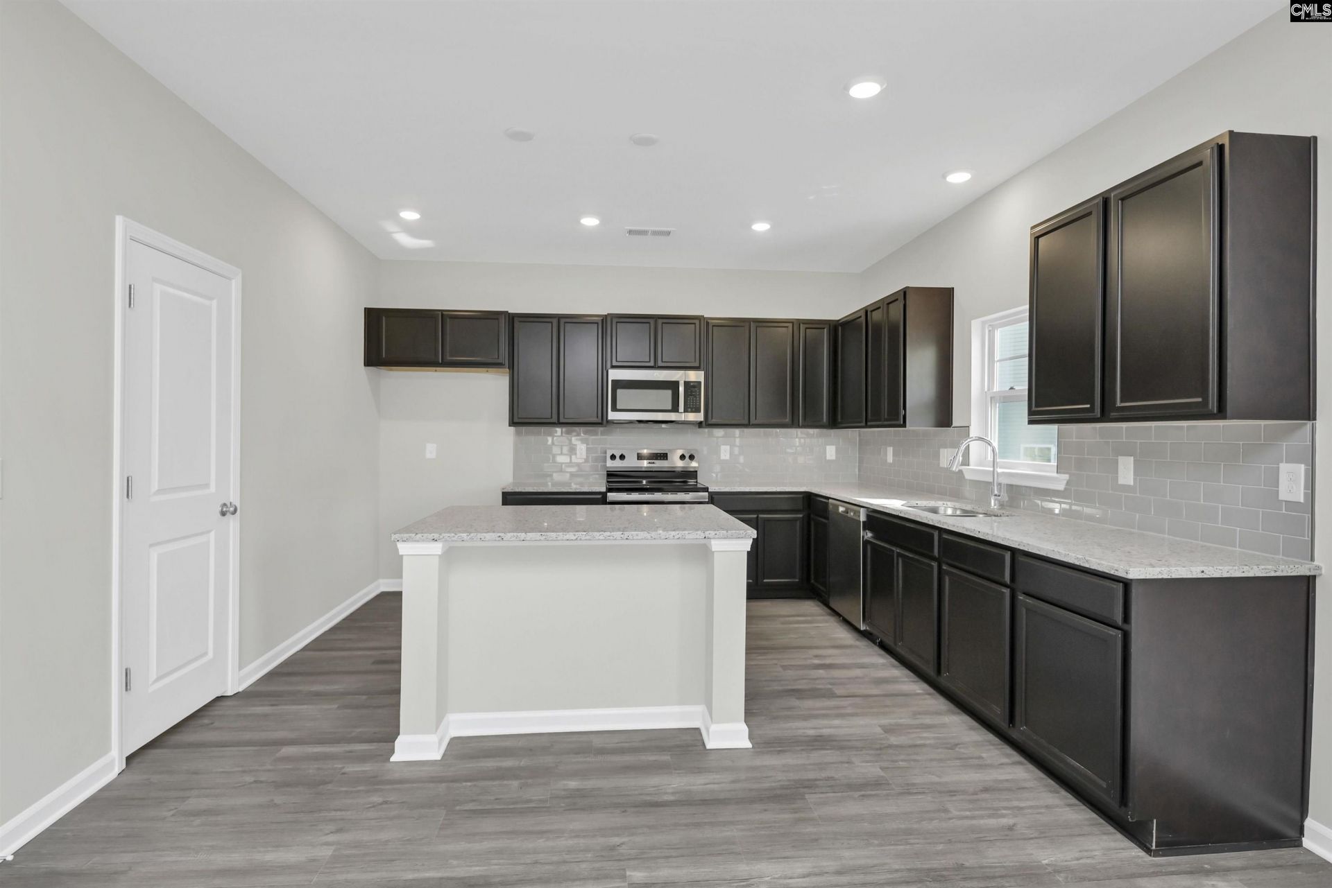 311 Raglins Way Photo 13