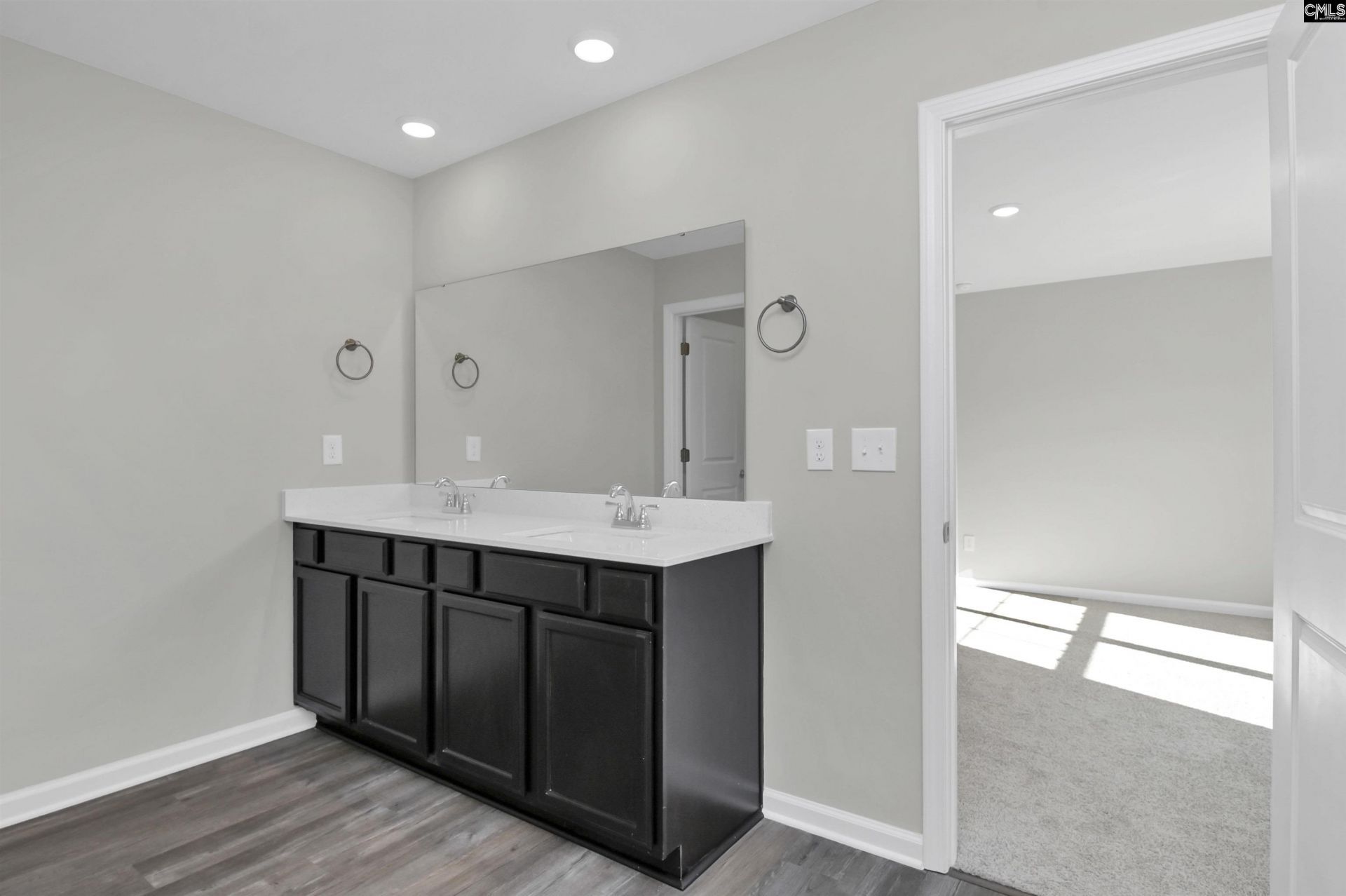 311 Raglins Way Photo 27