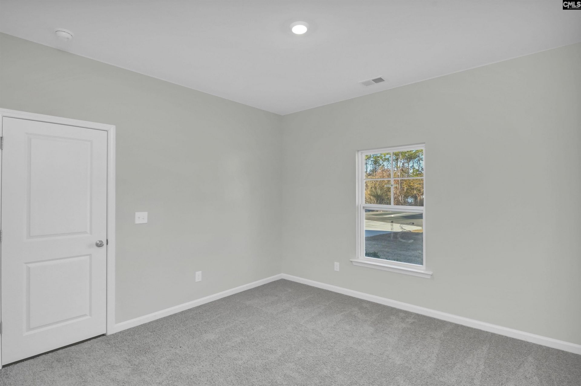 311 Raglins Way Photo 5
