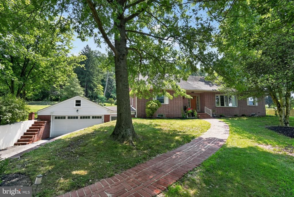 1266 ROUTE 100 , BARTO, PA 19504