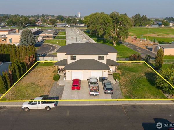 1331 S Shaker Place , Moses Lake, WA 98837