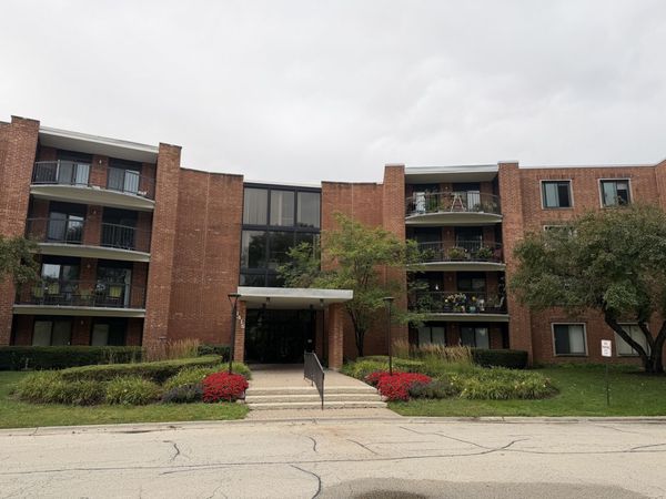 1415 E Central Road , Unit 318C, Arlington Heights, IL 60005