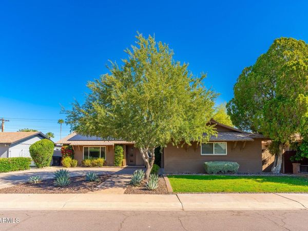 8426 E BONITA Drive, Scottsdale, AZ 85250