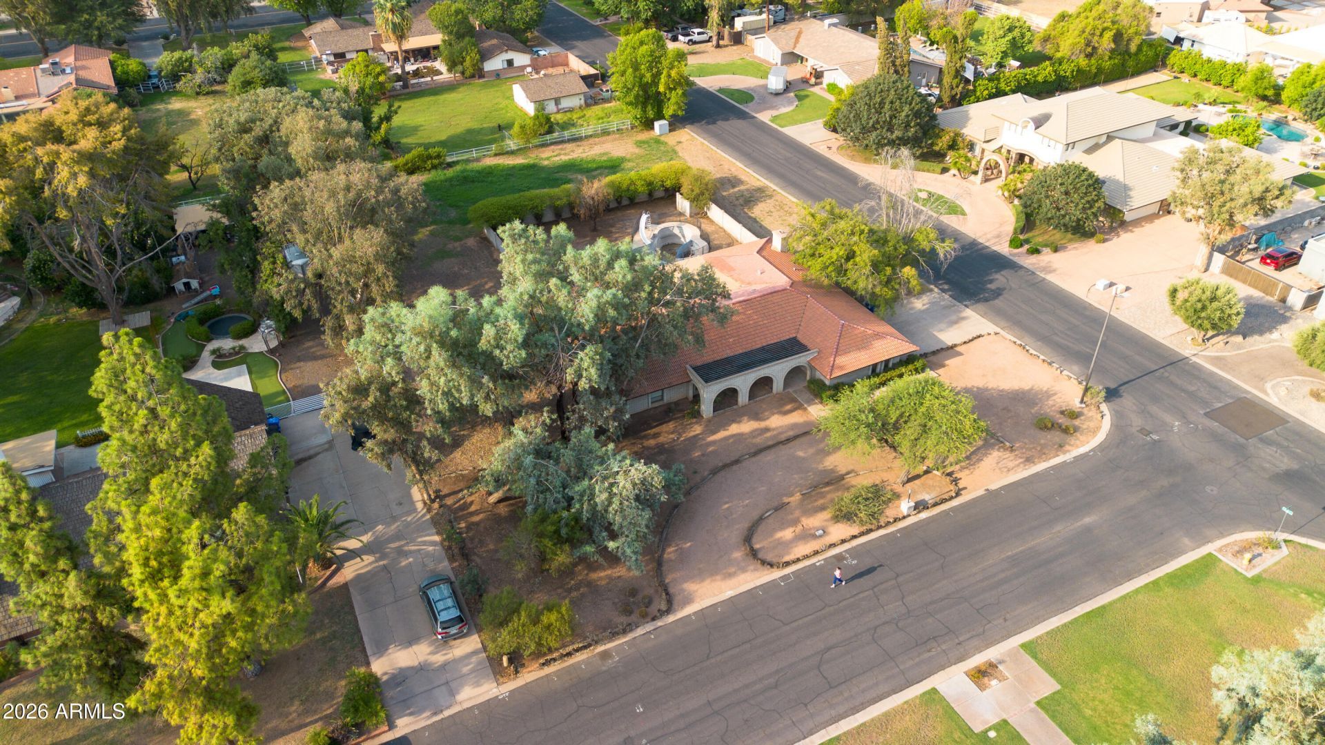 619 E Leah Lane, Gilbert, AZ 85234 Main Photo