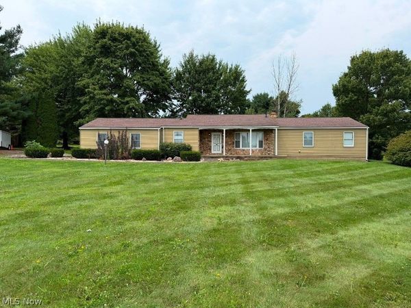 8311 S Elyria Road , Shreve, OH 44676