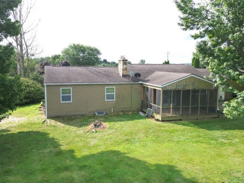 8311 S Elyria Road, Shreve, OH 44676 Photo 2