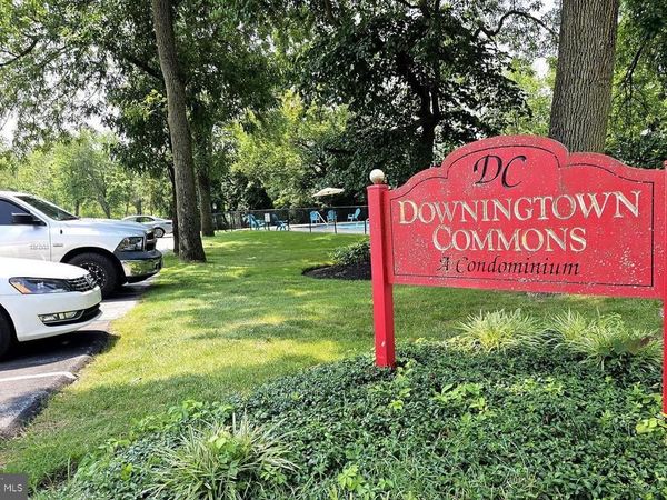 335 E LANCASTER AVENUE , Unit B4, DOWNINGTOWN, PA 19335