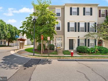 22900 BENSON TERRACE, STERLING, VA 20166