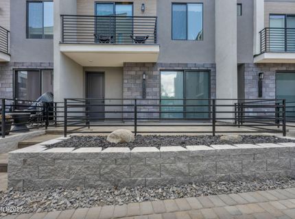 150 Rissone Lane, Reno, NV 89503 Photo