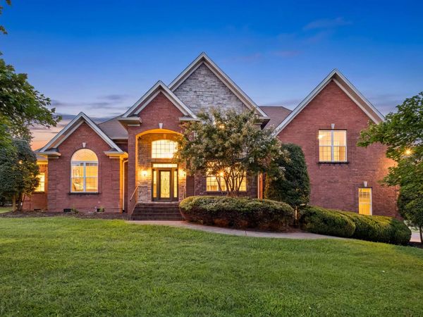 2200 Brienz Valley Dr , Franklin, TN 37064