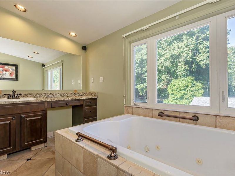 1016 Lander Road, Highland Heights, OH 44143 Photo 31