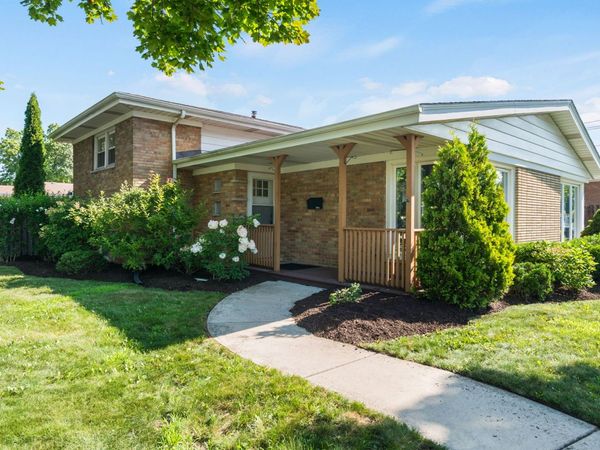 5016 W 107th Street , Oak Lawn, IL 60453