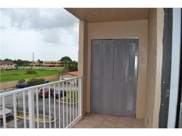 8500 NW 8th St , Unit 303, Miami, FL 33126 Photo