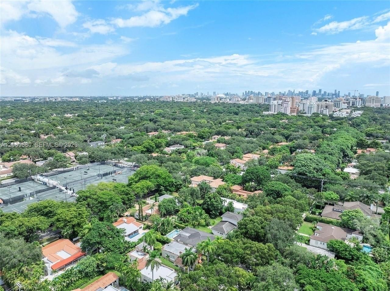 1125 Almeria Ave , Unit Cottage, Coral Gables, FL 33134 Photo