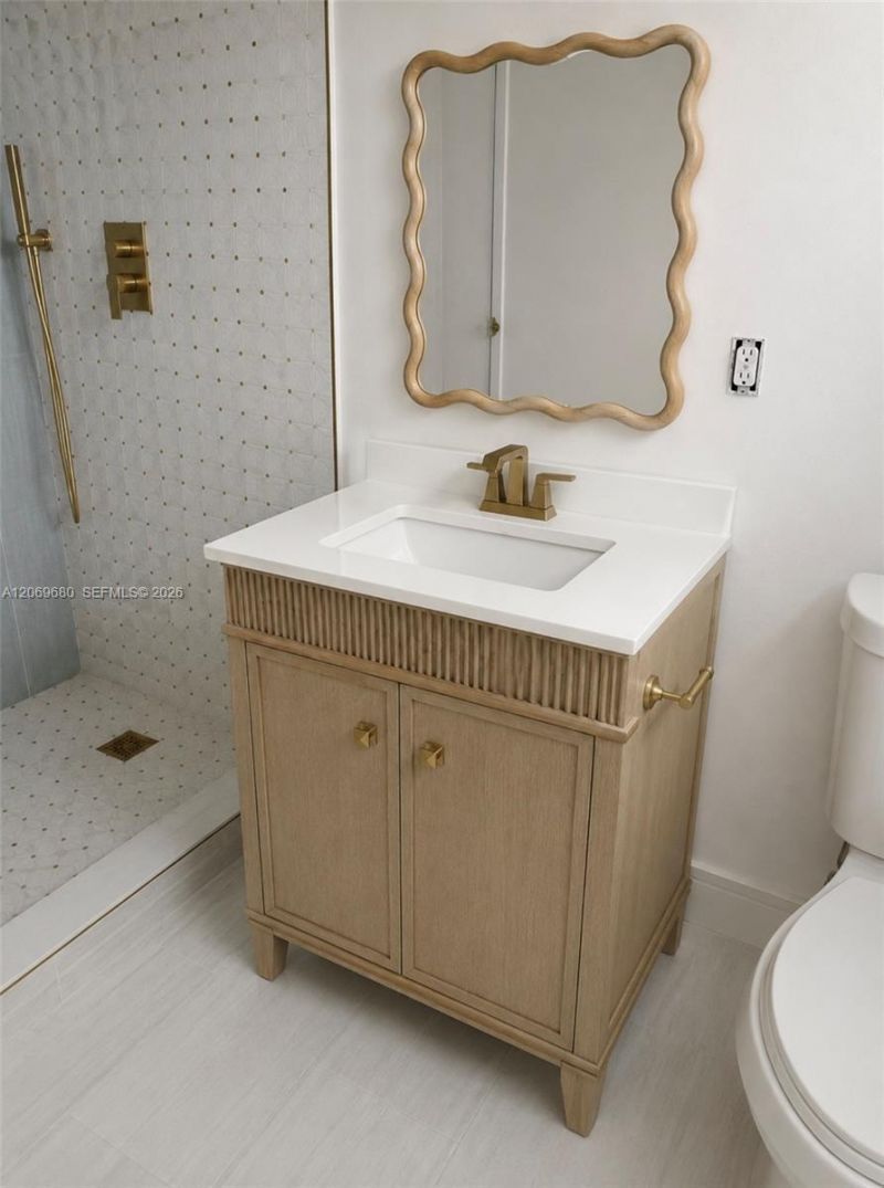 1125 Almeria Ave , Unit Cottage, Coral Gables, FL 33134 Photo