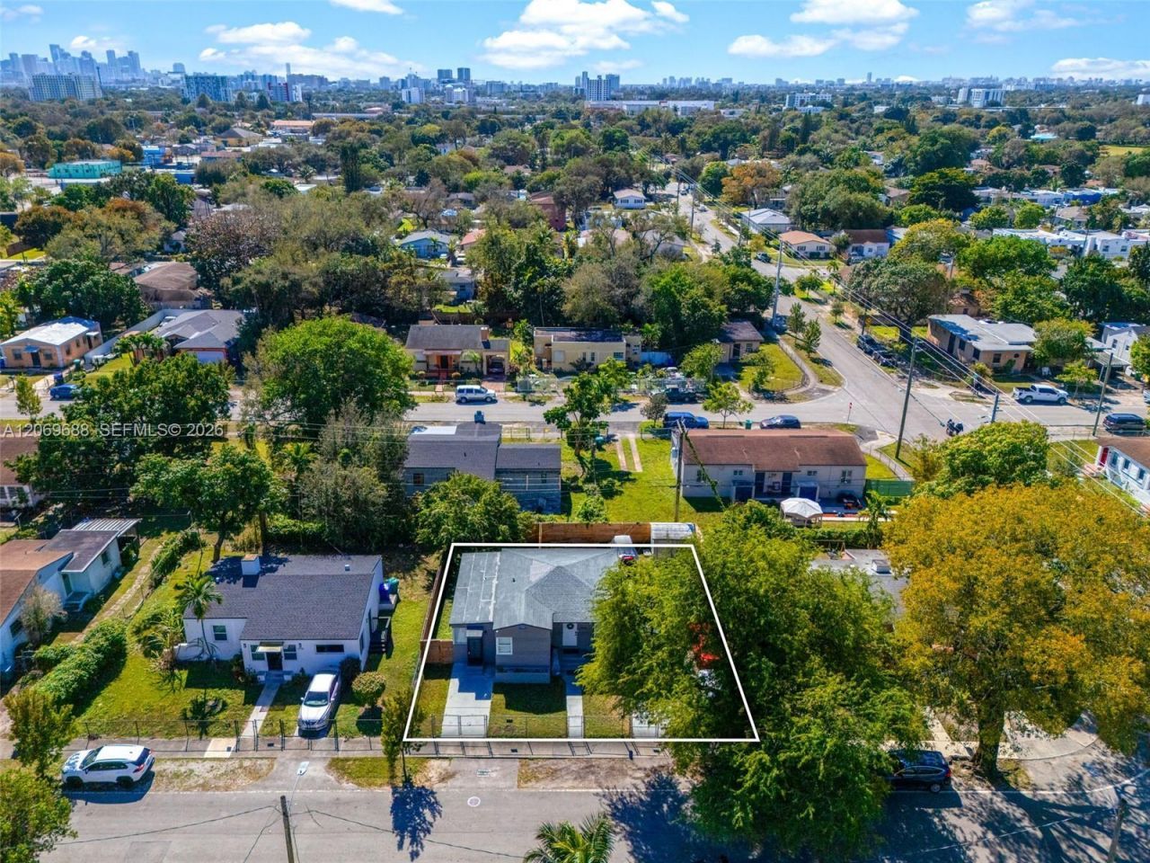 1780 NW 49th St , Miami, FL 33142 Photo
