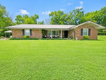 333 Choctaw Trail, Stanford, KY 40484
