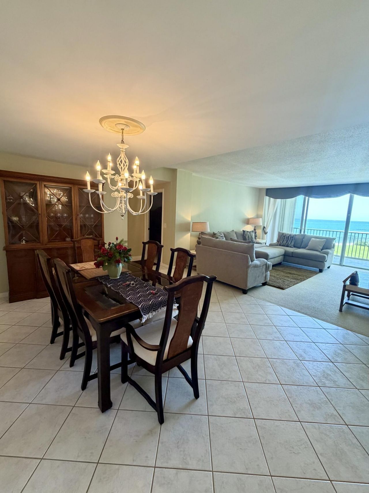 5400 N Ocean Drive, Singer Island, FL 33404 Photo