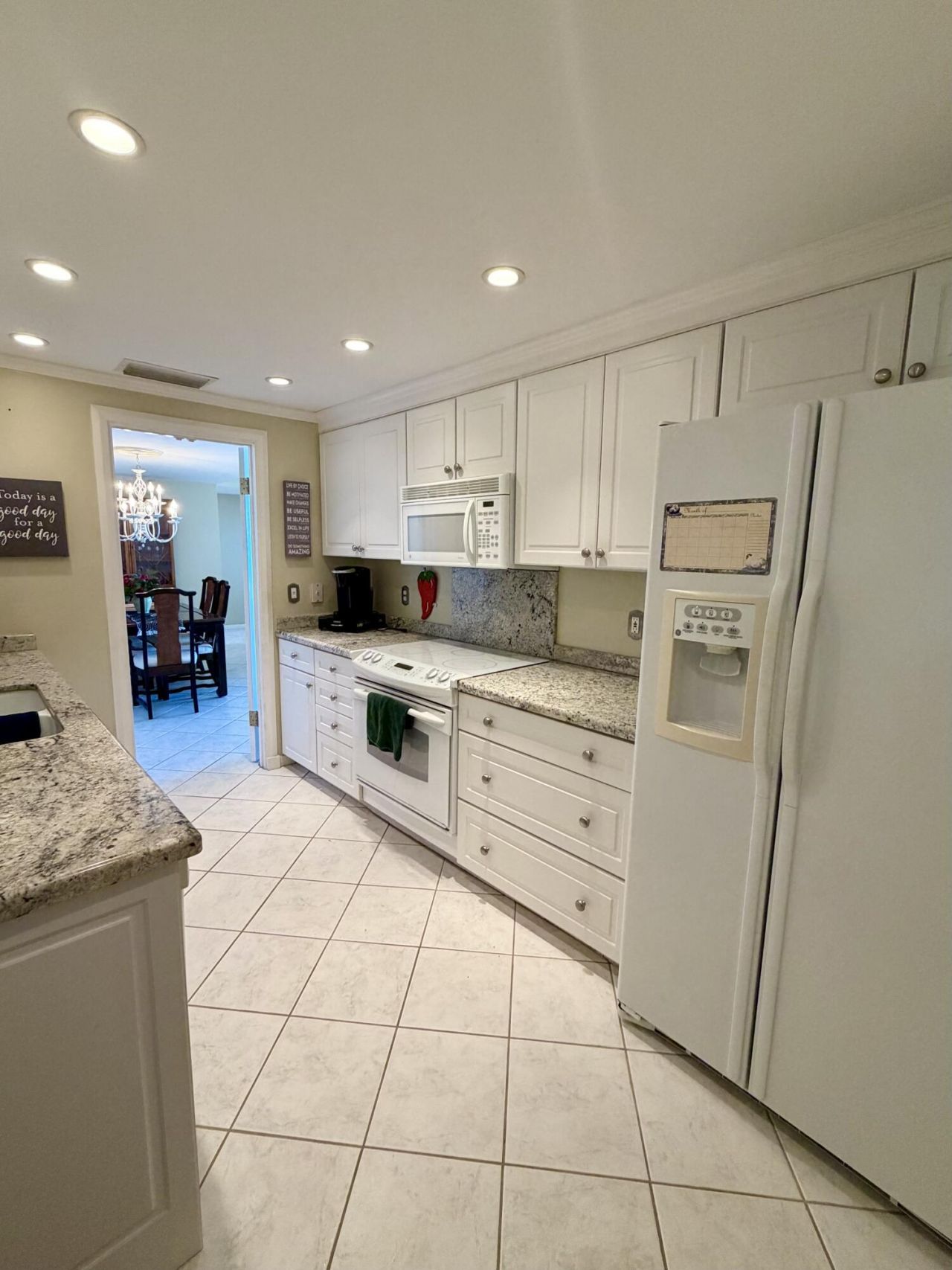 5400 N Ocean Drive, Singer Island, FL 33404 Photo