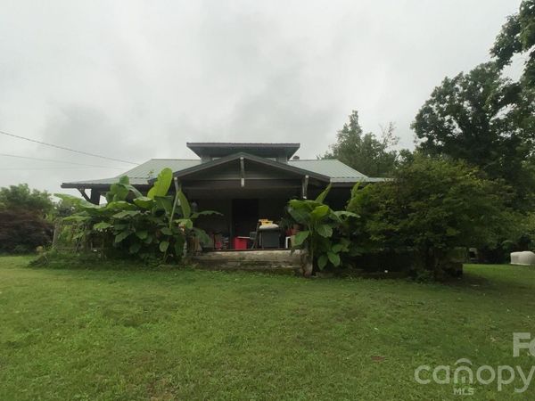 5 Eller Cove Road , Weaverville, NC 28787