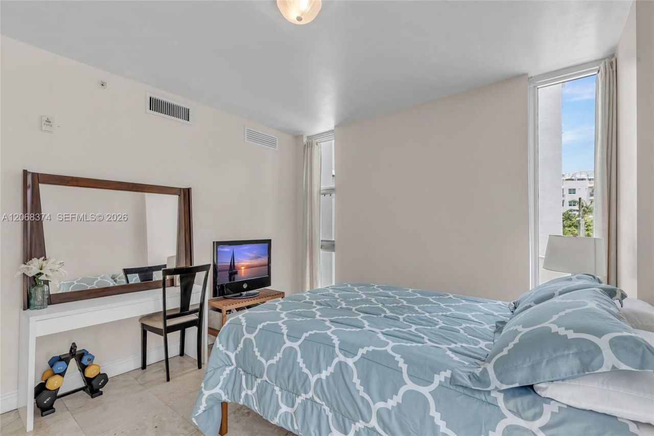 6305 Indian Creek Dr, Unit 3G, Miami Beach, FL 33141 Photo