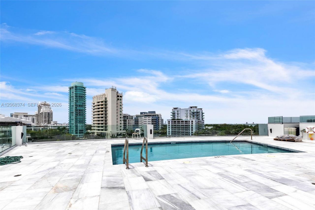 6305 Indian Creek Dr, Unit 3G, Miami Beach, FL 33141 Photo
