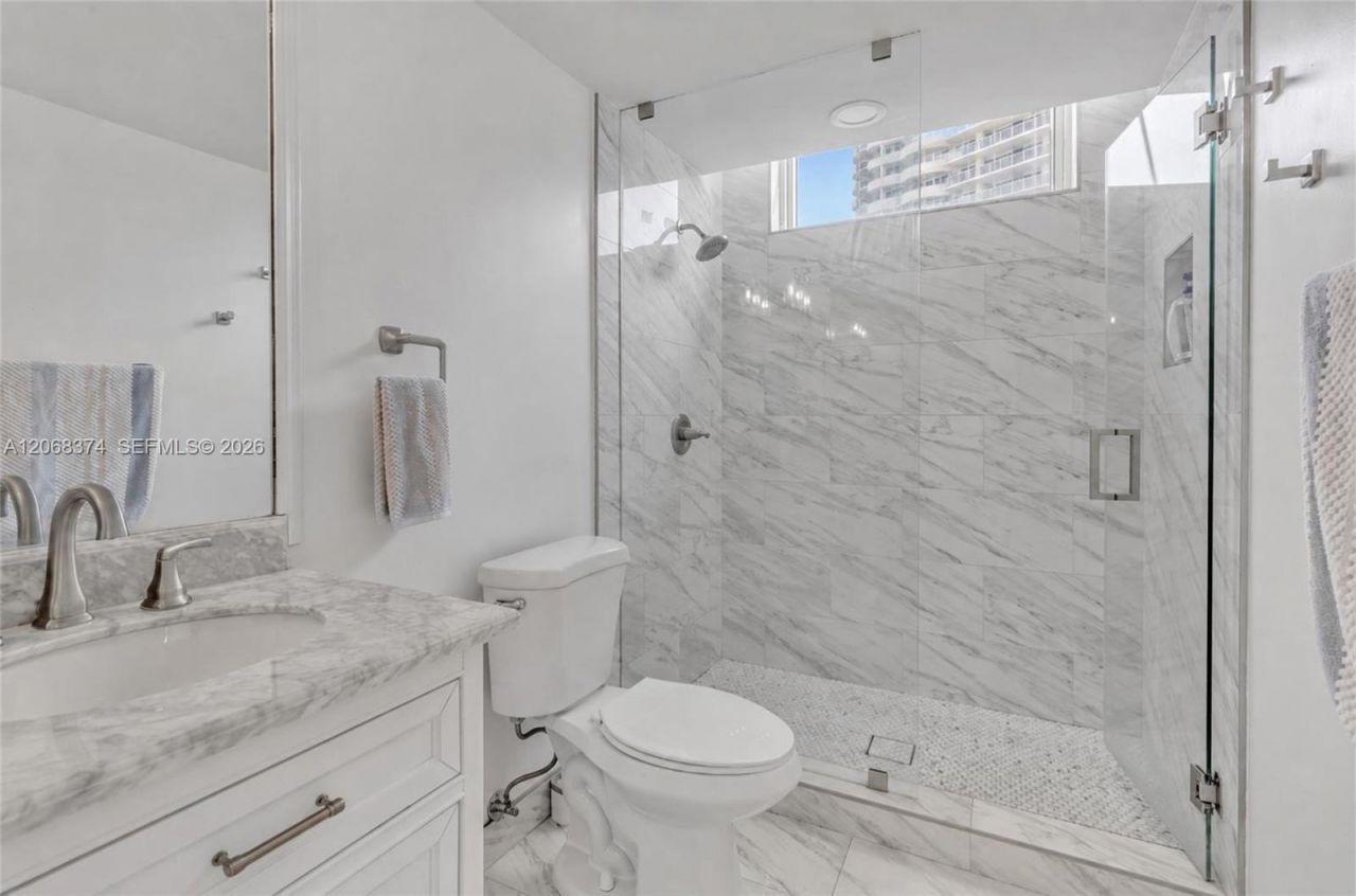6305 Indian Creek Dr, Unit 3G, Miami Beach, FL 33141 Photo