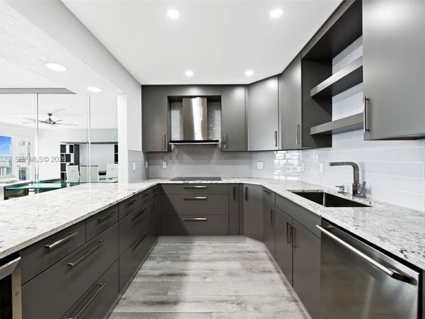 3700 Galt Ocean Dr , Unit 910, Fort Lauderdale, FL 33308