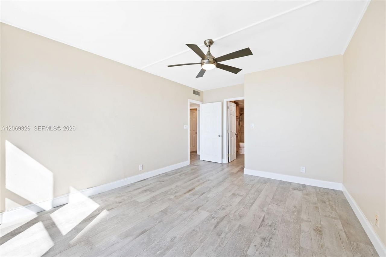 3700 Galt Ocean Dr , Unit 910, Fort Lauderdale, FL 33308 Photo