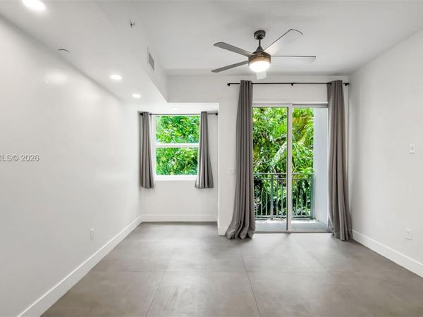 1536 NW 15th Ave , Unit 303, Miami, FL 33125