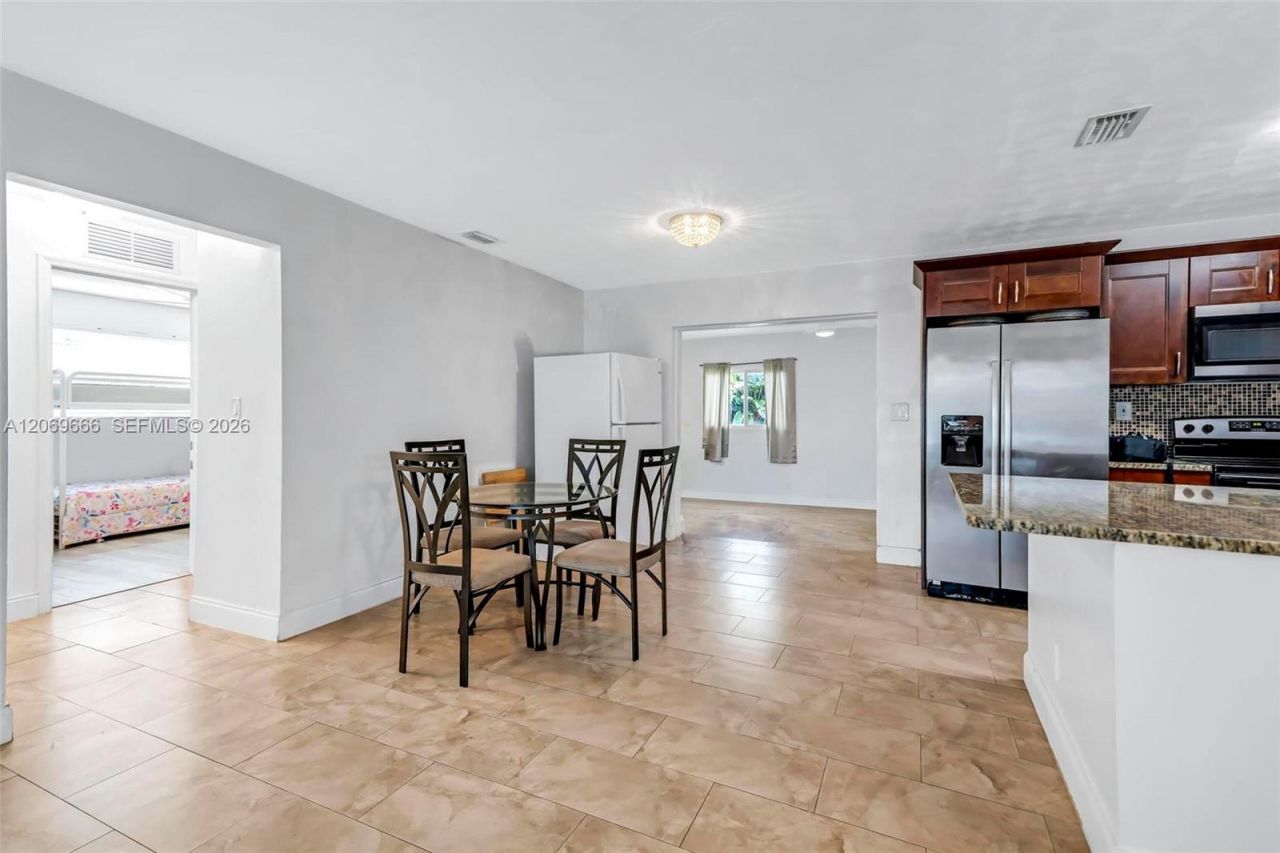 6270 NW 16th Ct, Sunrise, FL 33313 Photo