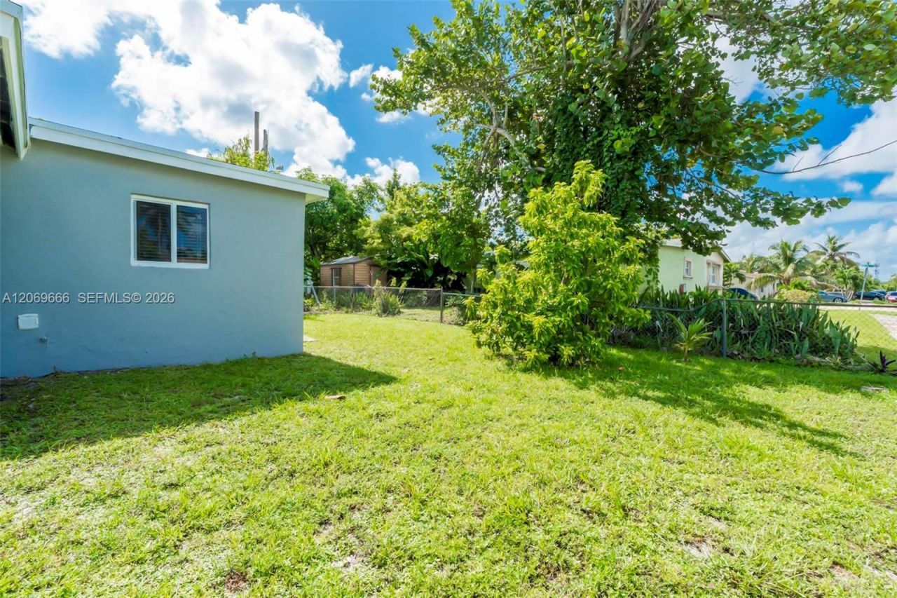 6270 NW 16th Ct, Sunrise, FL 33313 Photo