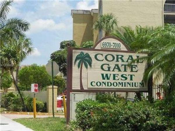 7000 NW 186th St , Unit 4-323, Hialeah, FL 33015