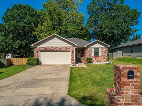 3628 Winterbrook Drive, Benton, AR 72015