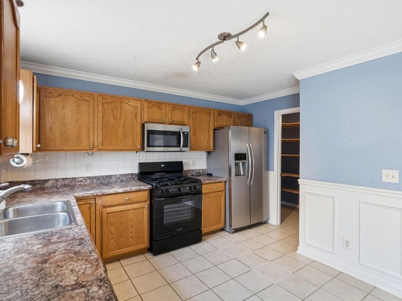 908 Pine Needle Place, Hamilton Township, OH 45039 Photo 15