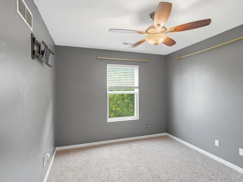 908 Pine Needle Place, Hamilton Township, OH 45039 Photo 27