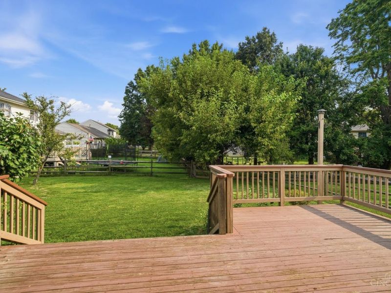908 Pine Needle Place, Hamilton Township, OH 45039 Photo 48