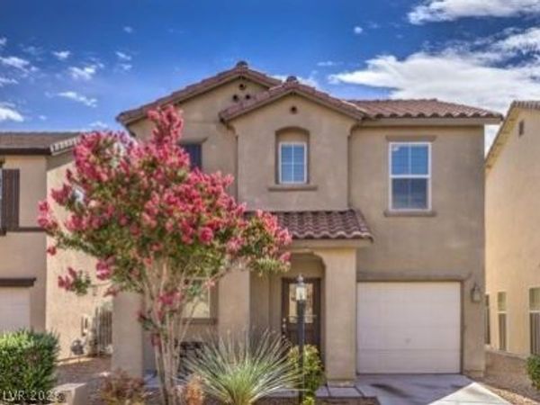 7333 Camden Pine Avenue, Las Vegas, NV 89129